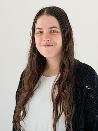 Emily-Harstin,-English-Teacher