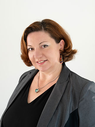 Klára-Steiner,-Accountant